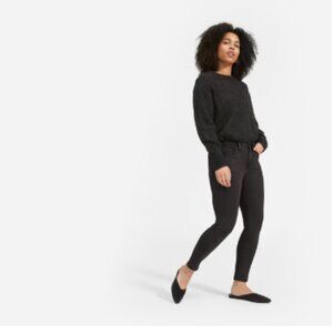 Authentic Stretch Mid-Rise Skinny Jean